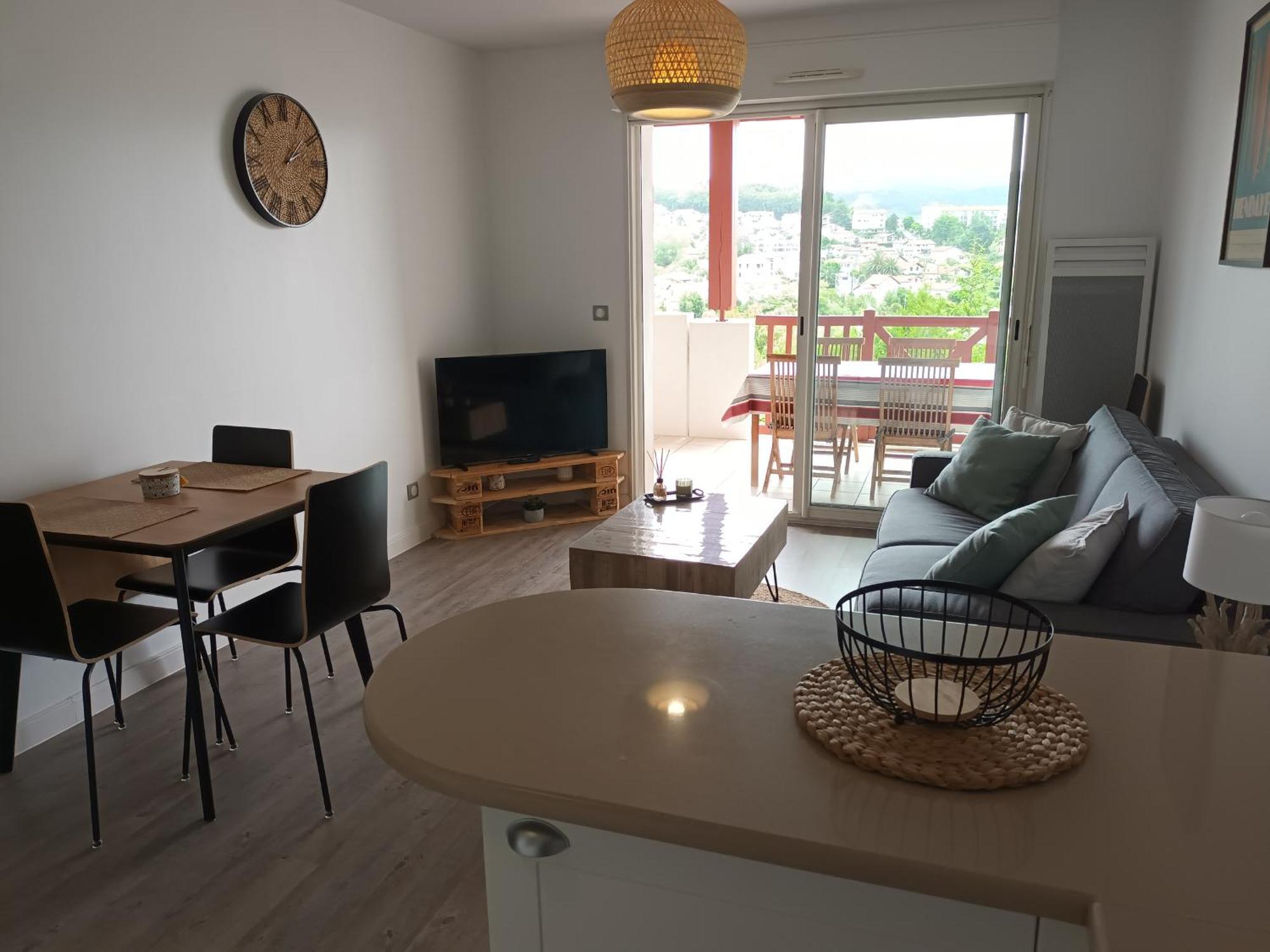 Appart. 2* A Hendaye, Proche Centre, Parking Privatif - Fr-1-239-777 Apartment Ngoại thất bức ảnh