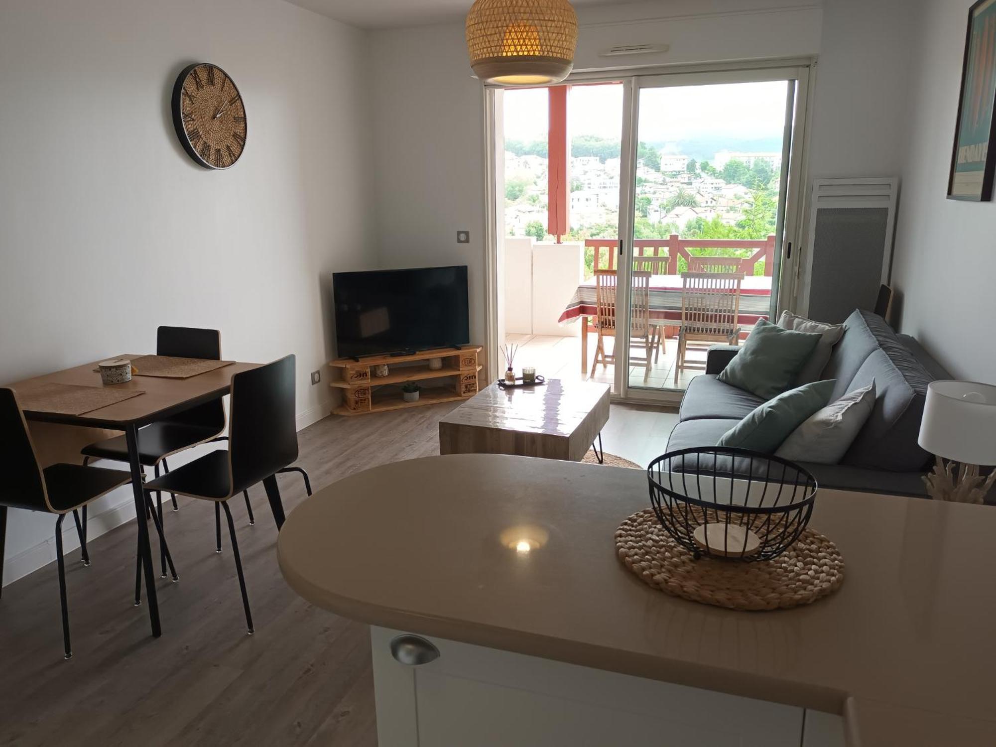 Appart. 2* A Hendaye, Proche Centre, Parking Privatif - Fr-1-239-777 Apartment Ngoại thất bức ảnh